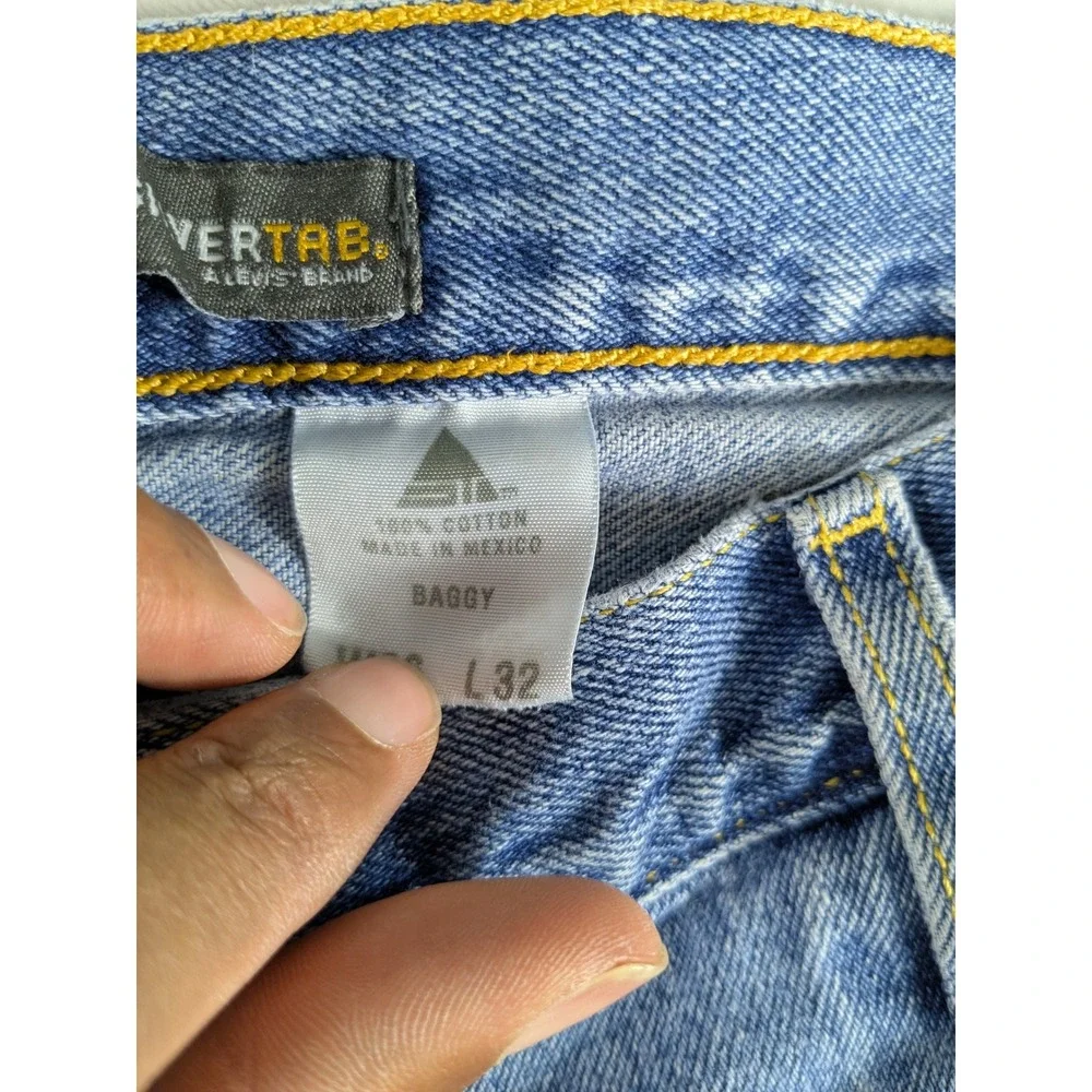 Vintage Silver Tab Baggy Jeans Y2K Mens Fits 34x27 Light Wash Denim Levi Strauss
